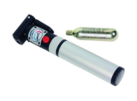 Serfas AP-C1 CO2 Inflator Hand Pump Combo.