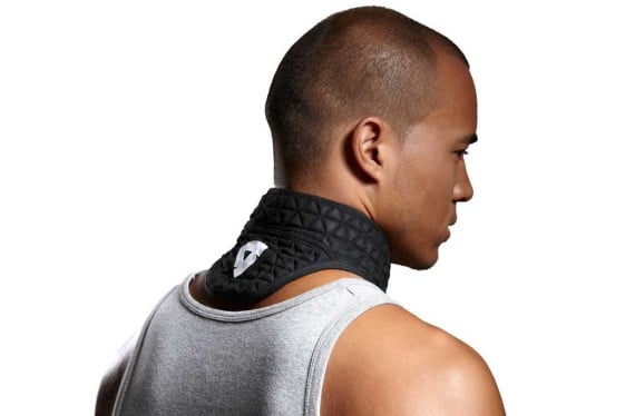 The REV\'IT! neck collar optimizes cooling and works effectively as a stand-alone item.