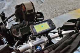 motorcycle iphone 5 mount