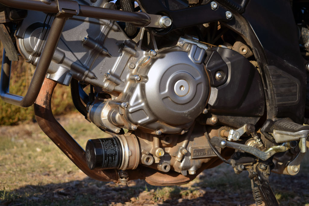 Vis Coulissante Bras Oscillant Arrière Pour Suzuki V-Strom 650 1050 800DE - Aluminium CNC Coloré
