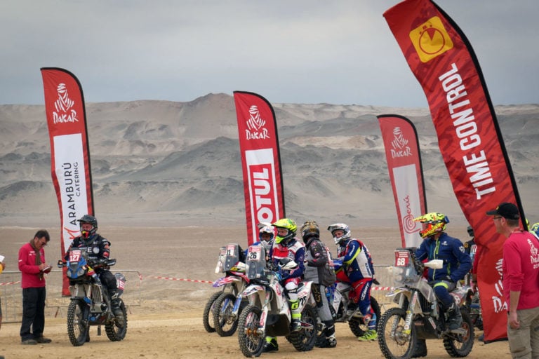 Chasing the Dakar on your own motorcycle