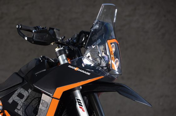 Rade Garage Launches KTM 790/890 Rally Kit With Rear Tank Option - ADV ...
