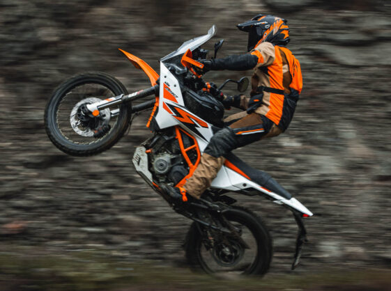 Electric Motorcycle Traction Control photo