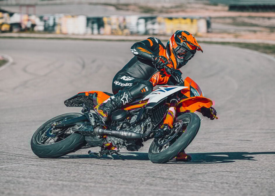 KTM 125 and 390 adventure and dual sport models dealership arrival dates