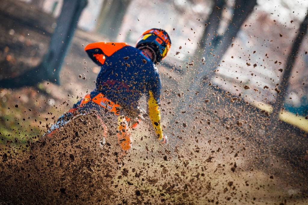 KTM restarts full production in Austria