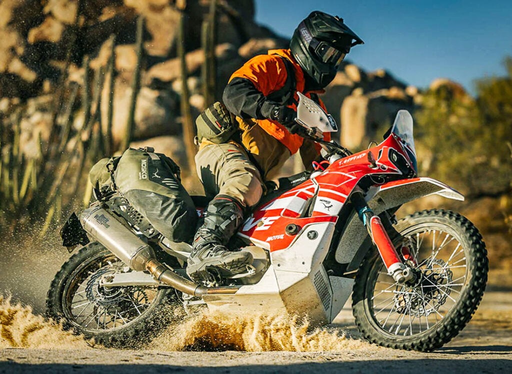 Mosko Moto Alpine 60L soft luggage system
