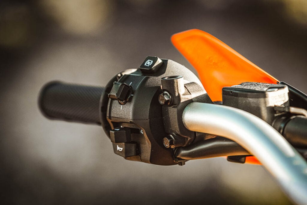 Switchcube for 2026 KTM 690 Enduro R