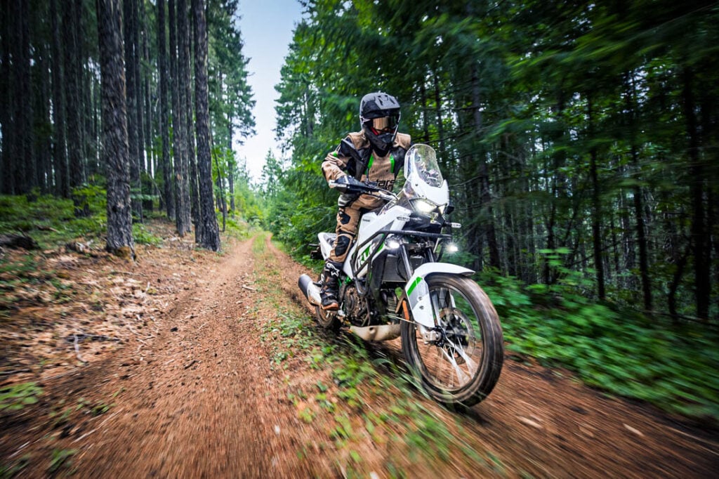 2026 Kawasaki KLE500 adventure motorcycle specs