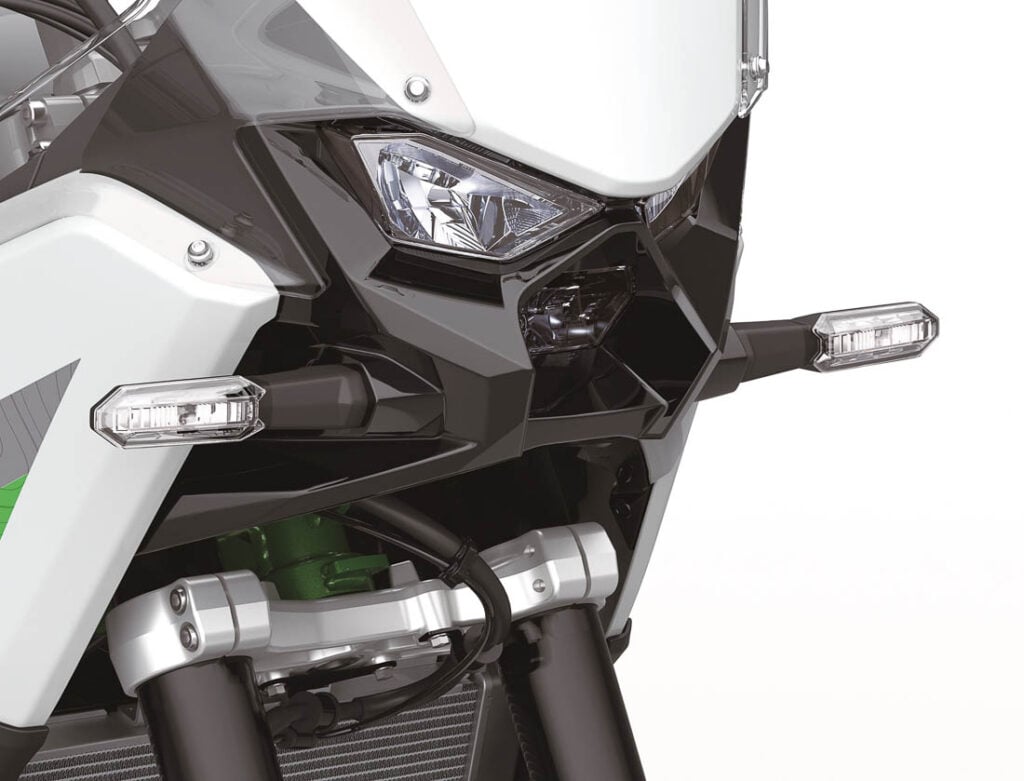 2026 Kawasaki KLE500 adventure motorcycle specs