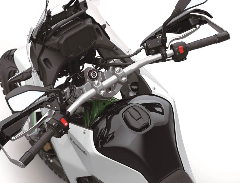 2026 Kawasaki KLE500 adventure motorcycle specs