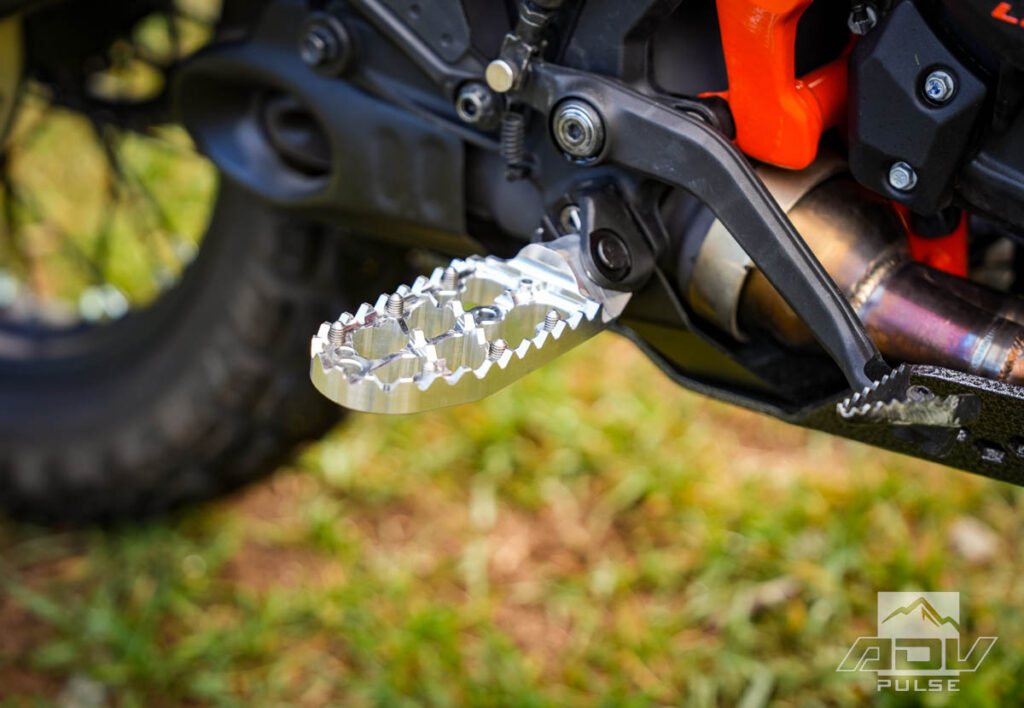 KTM 390 Adventure R Black Dog Footpegs