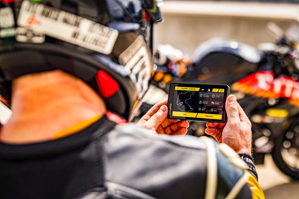 Garmin Debuts 'Zumo XT3' With New Ride-Data Tools & 2 Screen Sizes