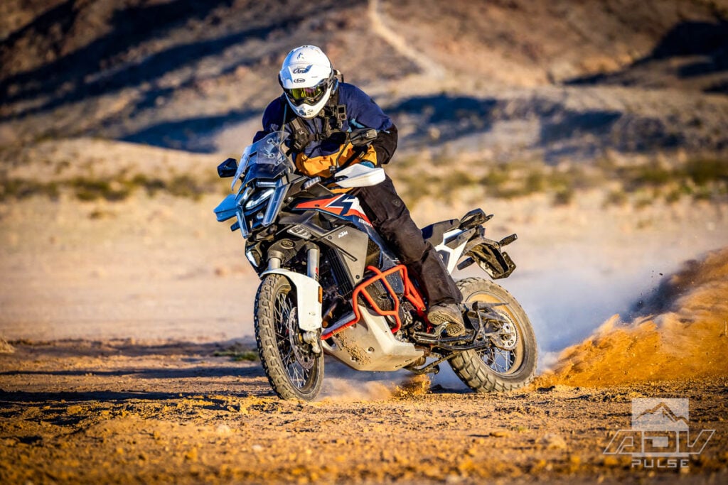 KTM 1390 Super Adventure R 173 horsepower in action.