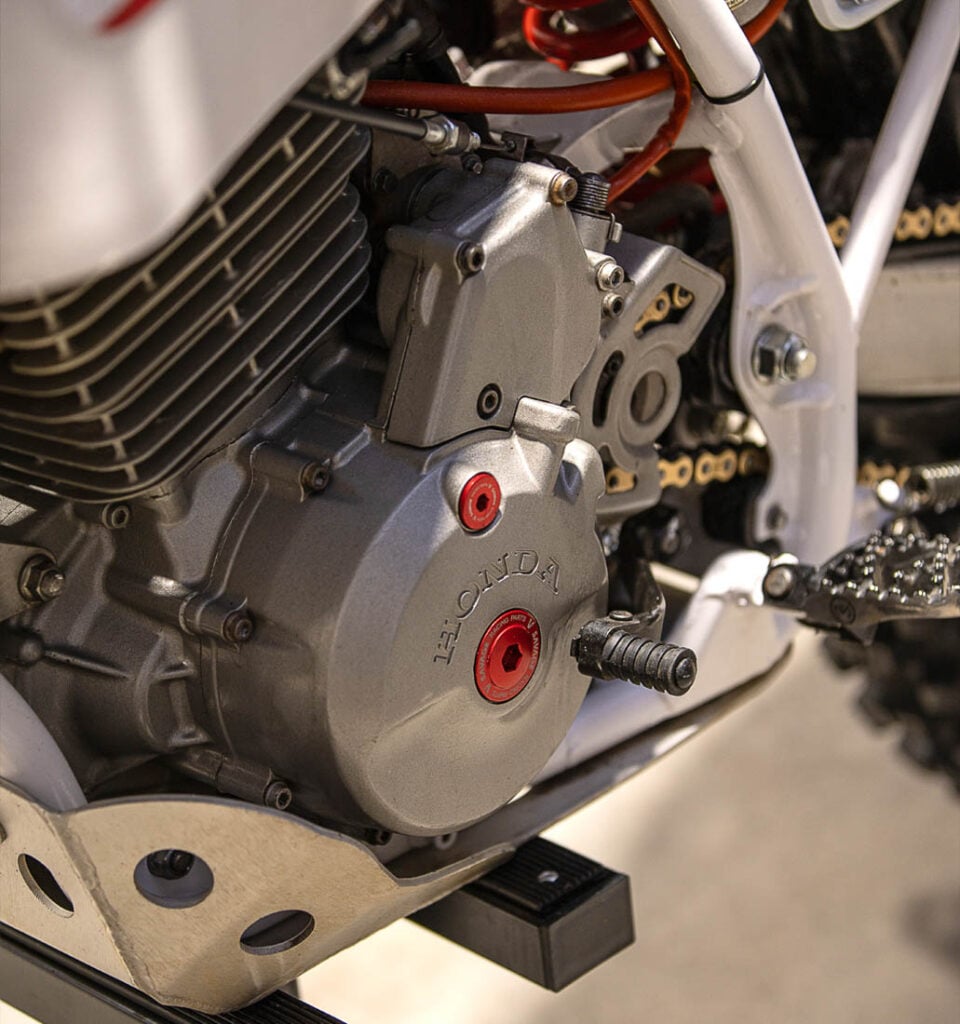 honda-xr600r-rally-build