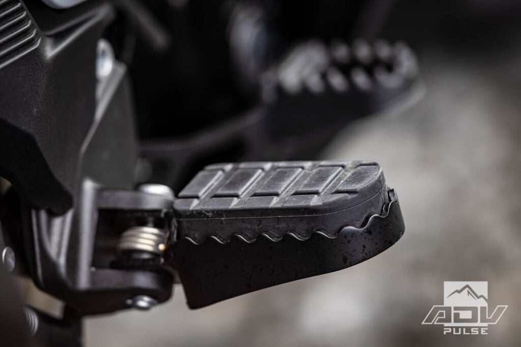 Norton Atlas Footpegs