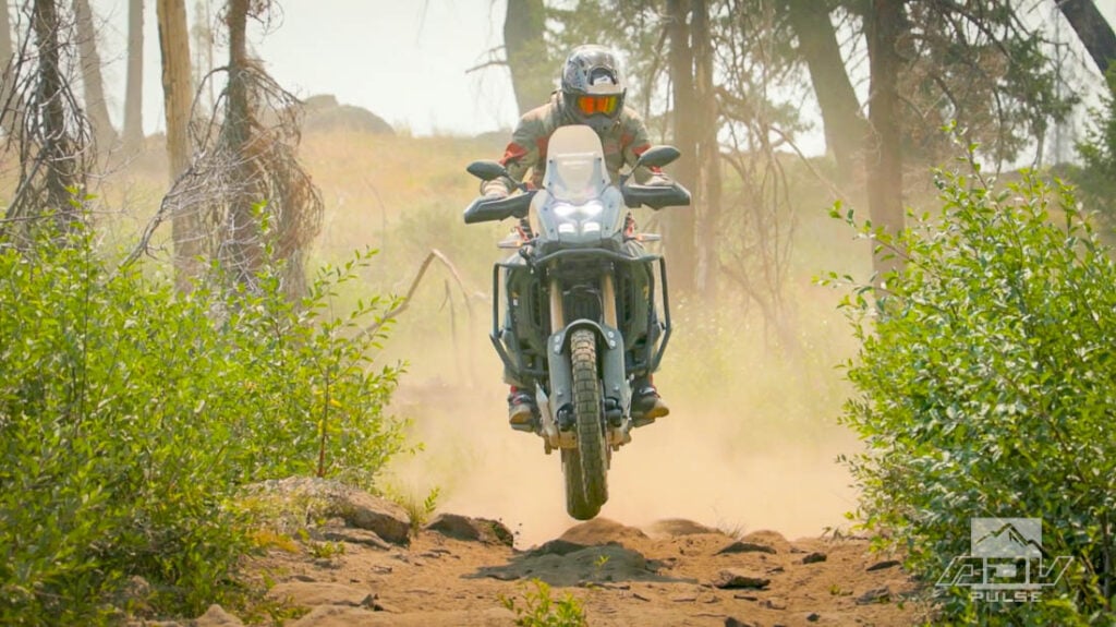 Yamaha Tenere 700 World Raid dirt test