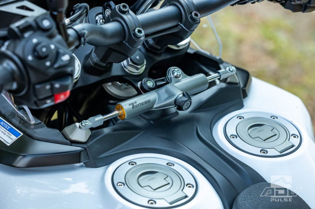 Yamaha Tenere 700 World Raid dual fuel tanks