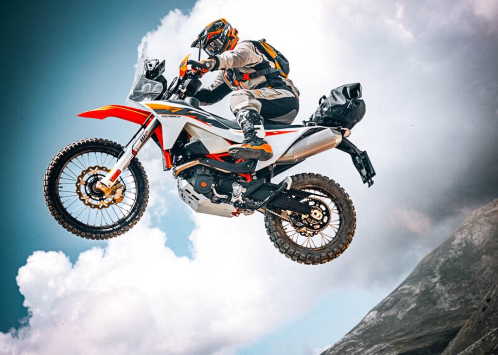 KTM 690 Rally specs