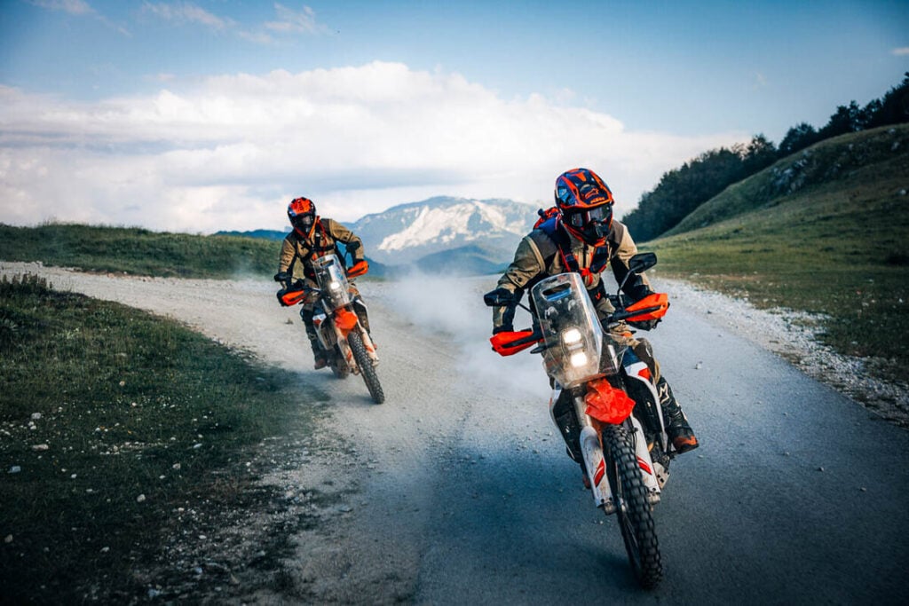 KTM 690 Rally specs