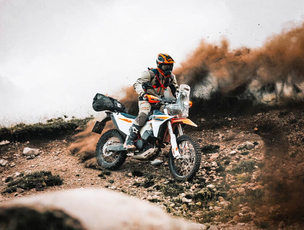 KTM 690 Rally specs